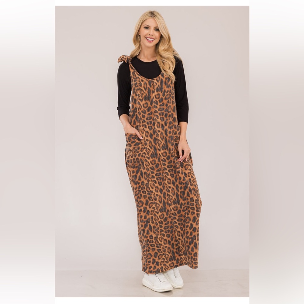 NWOT Leopard Dress!!